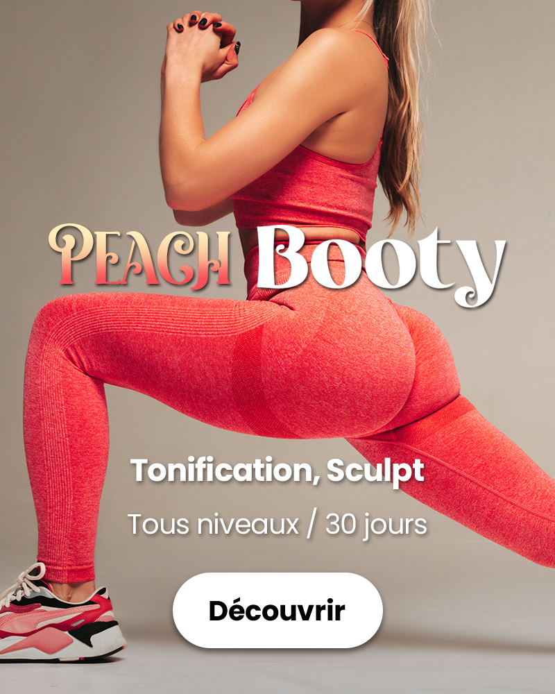Femme athlétique en position de fente, en tenue sportive corail, mettant en avant son fessier, illustrant le challenge Peach Booty sur Joyful Body.